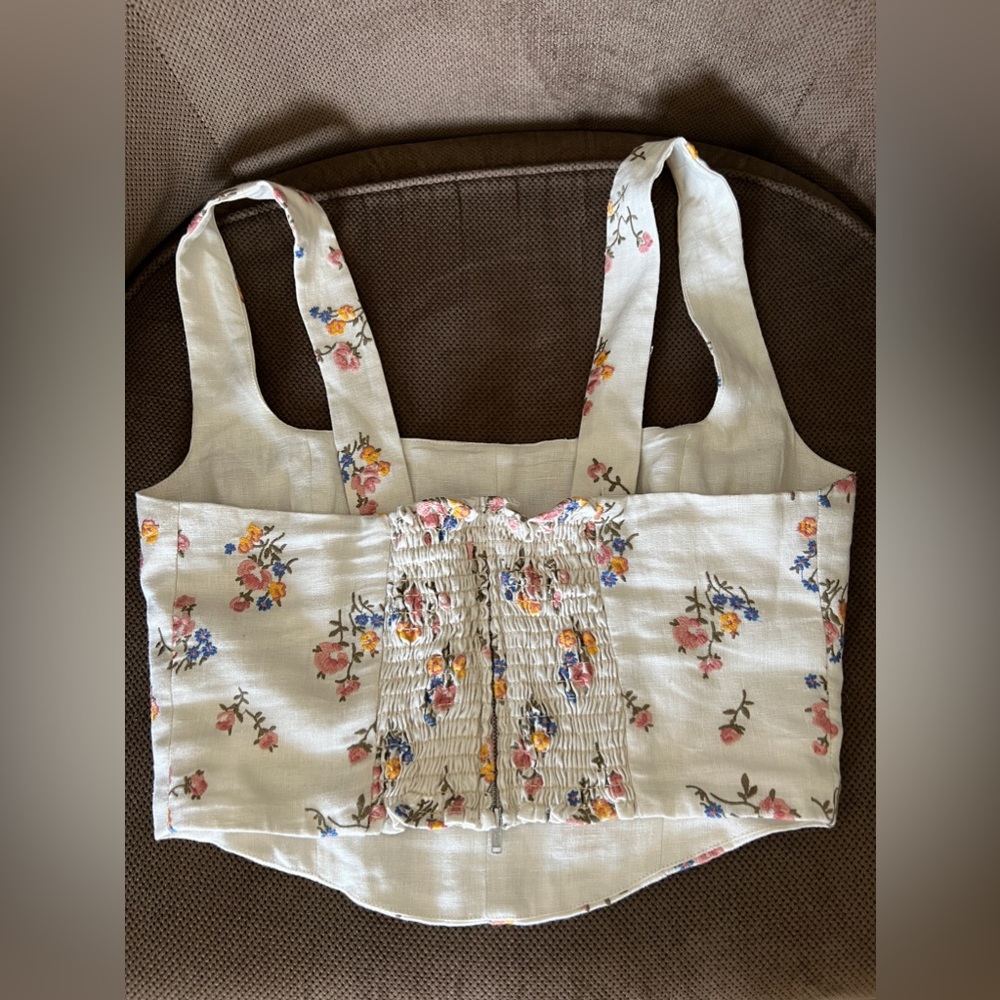 Reformation Rover Linen Top in Gala Embroidery size 8 - Picture 3 of 5